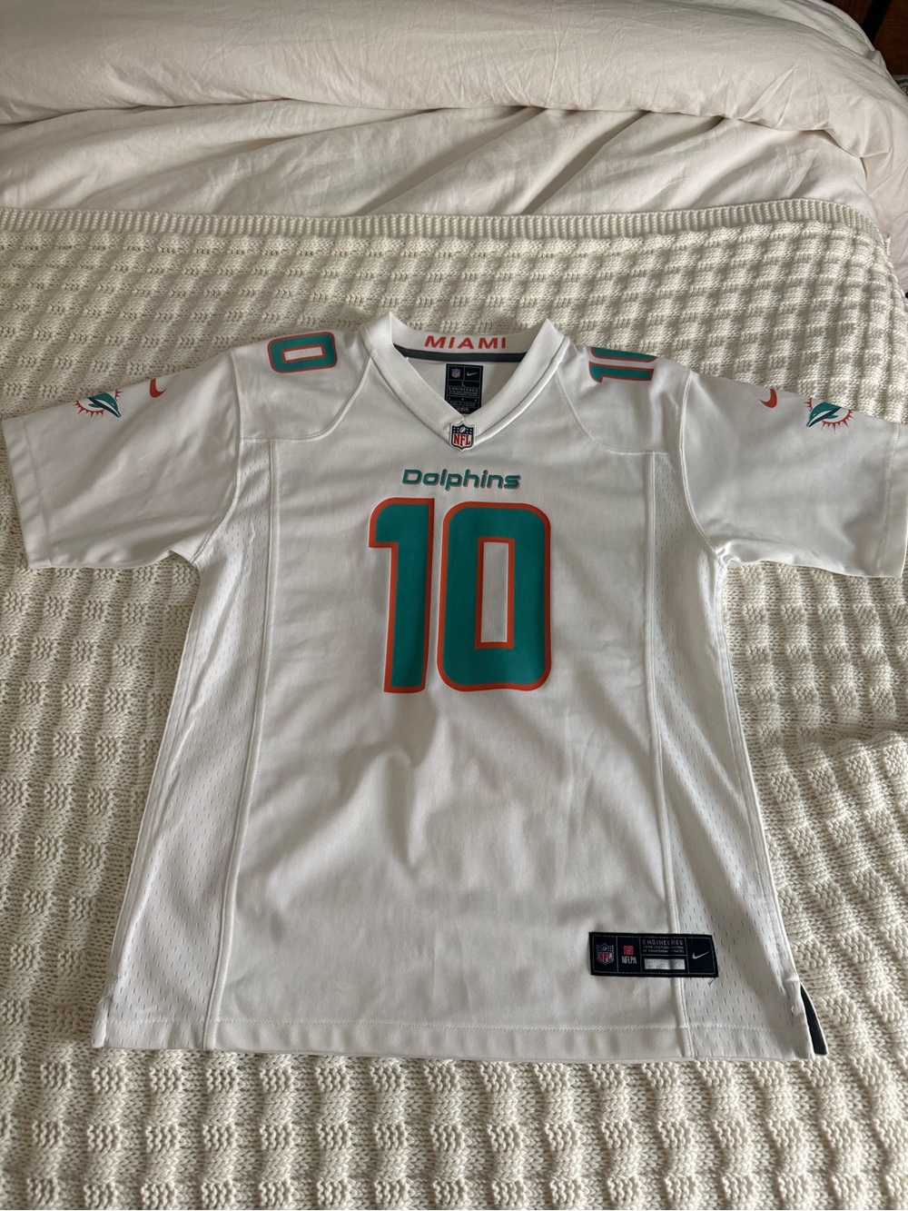 Nike White Miami Dolphins Kids Tyreek Hill #10